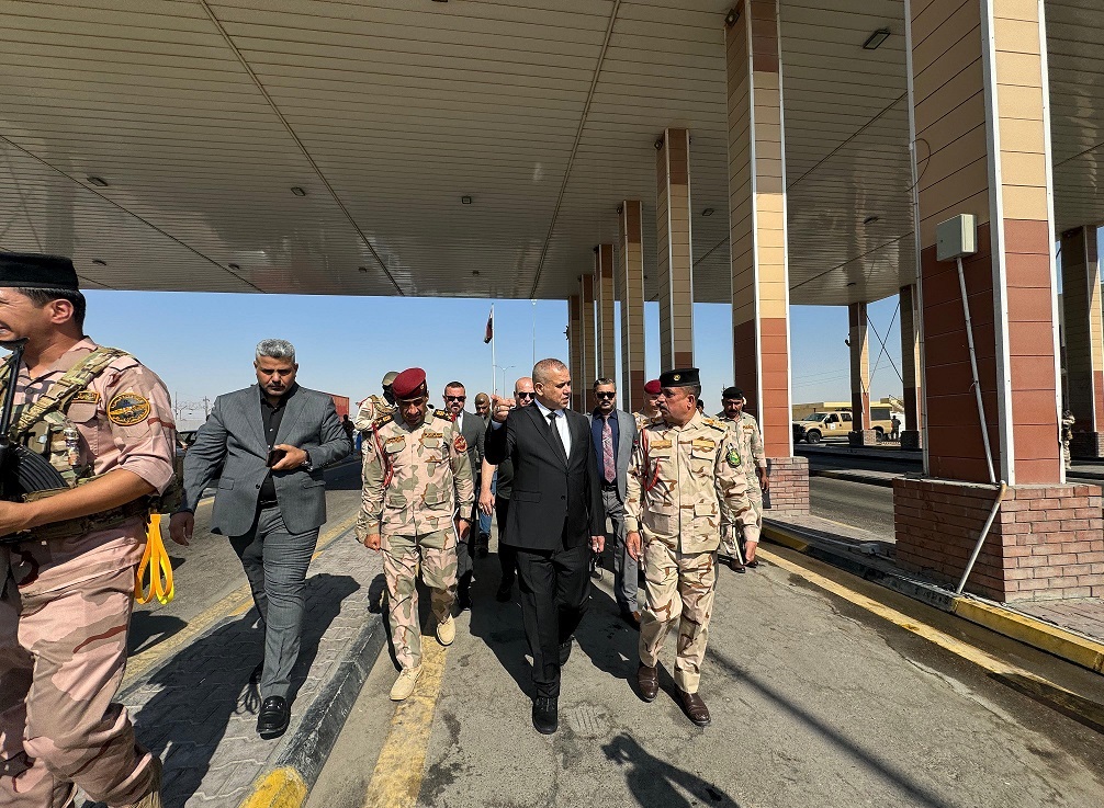 مدير الموانئ العراقية يصدر توجيهات لإدارة ميناء أم قصر