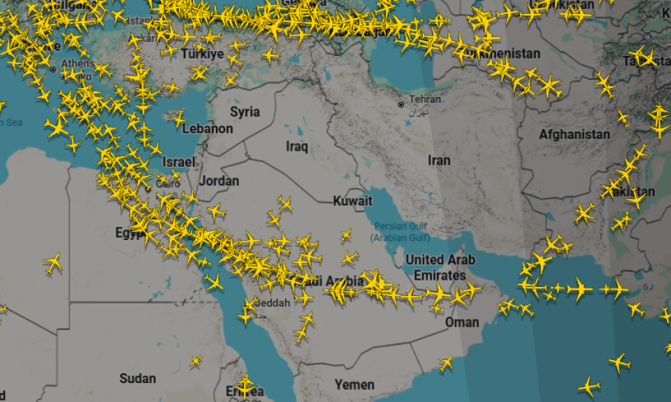 طلاب وزوار وسياح في فخ الحرب: العراقيون عالقون في إيران ولبنان مع استمرار تعليق الطيران