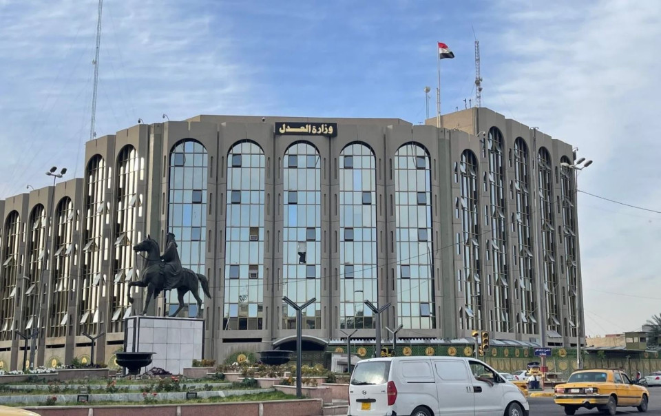 العدل: تعلن إطلاق سراح (123) حدثاً خلال شهر آذار 2026