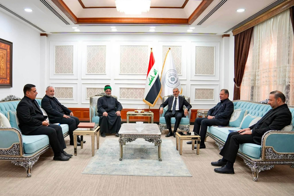 وزير المالية يستقبل أمين عام العتبة العباسية ويؤكد أهمية تكامل الجهود لإنجاح الزيارة الأربعينية المقبلة