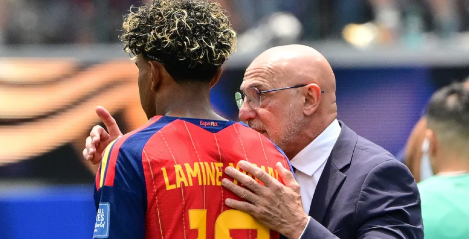 مدرب إسبانيا: هكذا ضحى يامال من أجل المنتخب