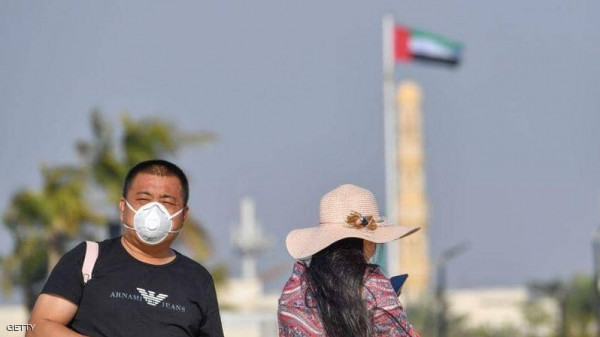 الإمارات تسجل أكبر ارتفاع يومي لإصابات كورونا بـ300 حالة جديدة