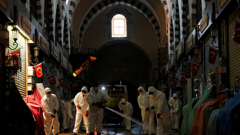 الصحة التركية: نحو ثلاثين ألف إصابة و177 وفاة جديدة بكورونا