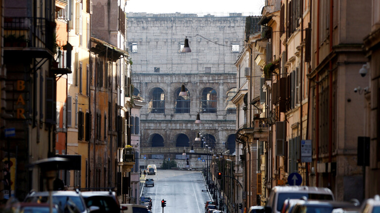 إيطاليا تسجل 15774 إصابة و507 وفيات جديدة بفيروس كورونا