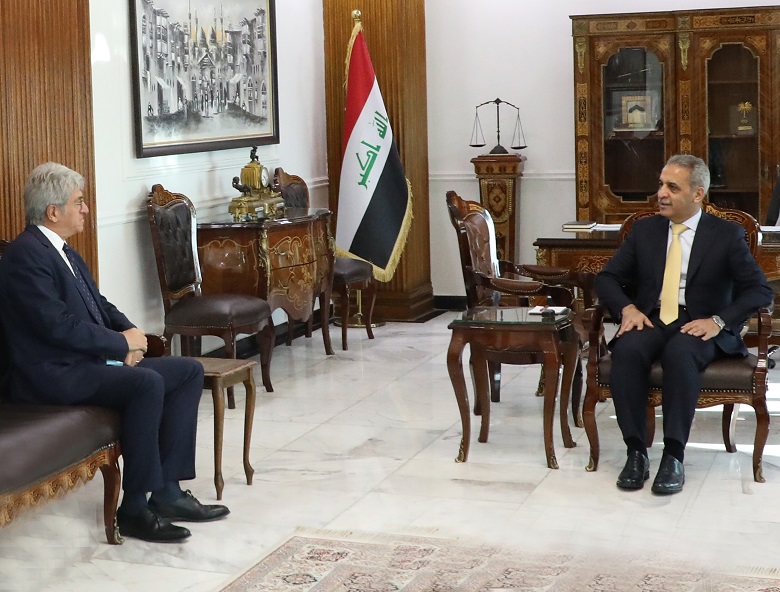 مباحثات حول المحكومين بقضايا الإرهاب من الفرنسيين في العراق