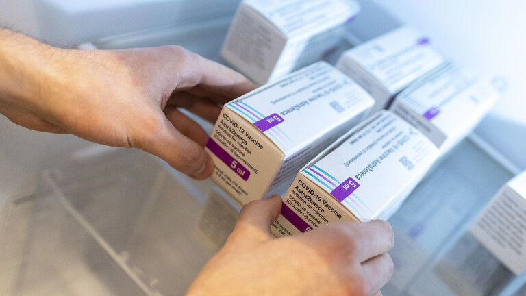 وكالة الأدوية الأوروبية تؤكد الصلة بين لقاح أسترازينيكا وجلطات الدم