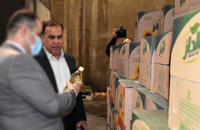 لجنة مكافحة الفساد: "قاسم حمود" متورط بالتلاعب بمفردات البطاقة التموينية