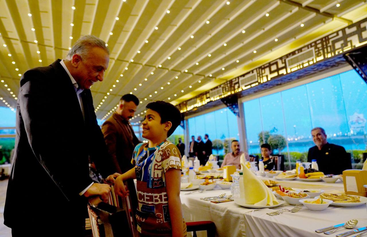 الكاظمي يقرّ بتقصير الدولة تجاه "شهداء وجرحى" القوات الأمنية (فيديو)