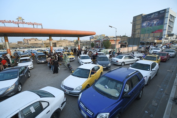 النفط توضح أسباب أزمة الوقود في العراق