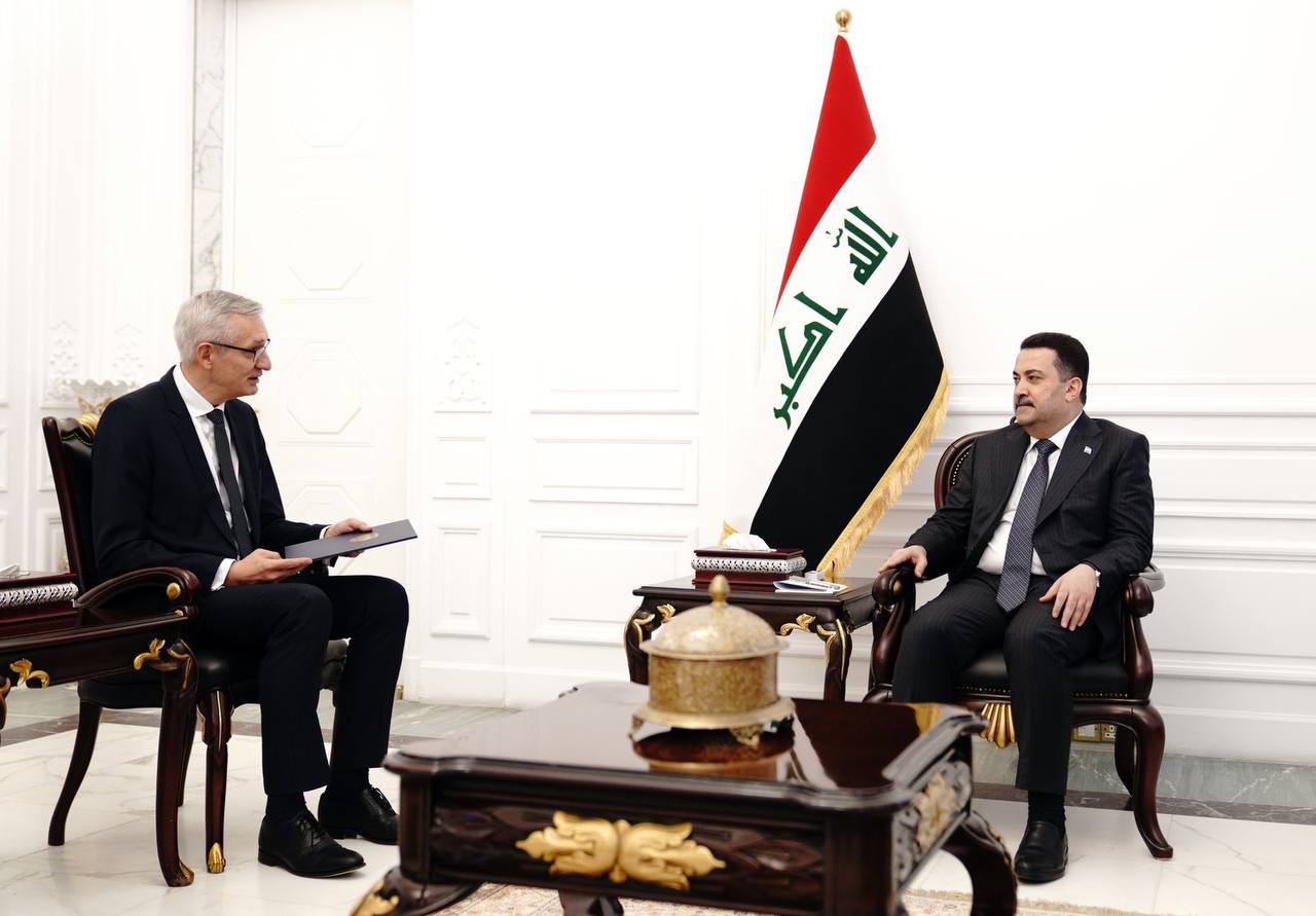 السوداني يبحث مع السفير الالماني آليات مكافحة الفساد والطاقة المتجدّدة