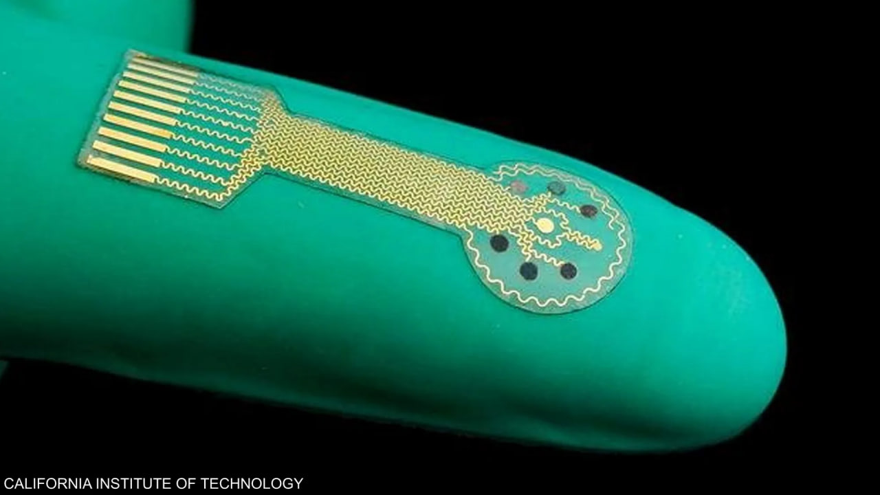 باحثون يطورون "ضمادة ذكية" بمفعول سحري مع الجروح