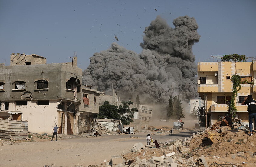 غزة.. 30 شهيداً بقصف إسرائيلي منذ فجر اليوم