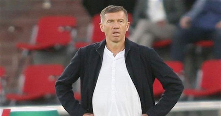 كاتانيتش مستاء من عدم صرف رواتبه