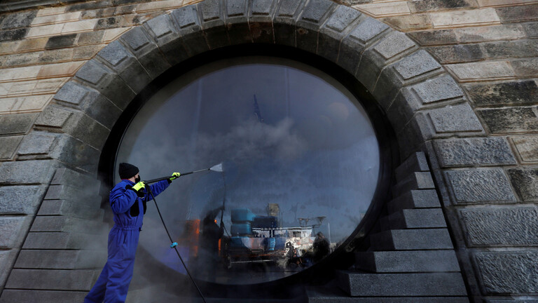 كورونا.. أول دولة أوروبية تفتح حدودها