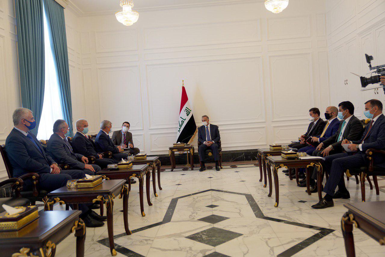 الكاظمي يستقبل المبعوث الخاص للرئيس الروسي