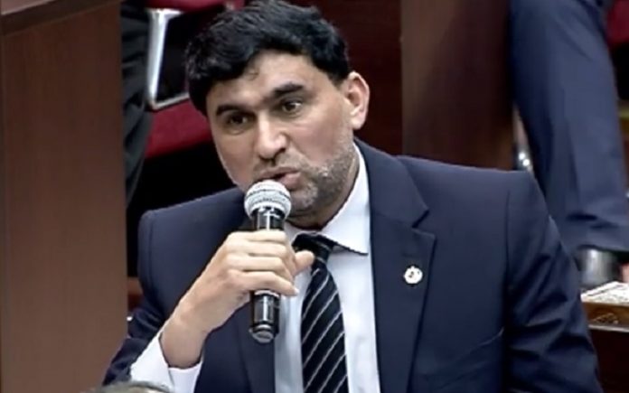 نائب :لقاحات كورونا امنه وتعويضات مادية لكل متضرر منها