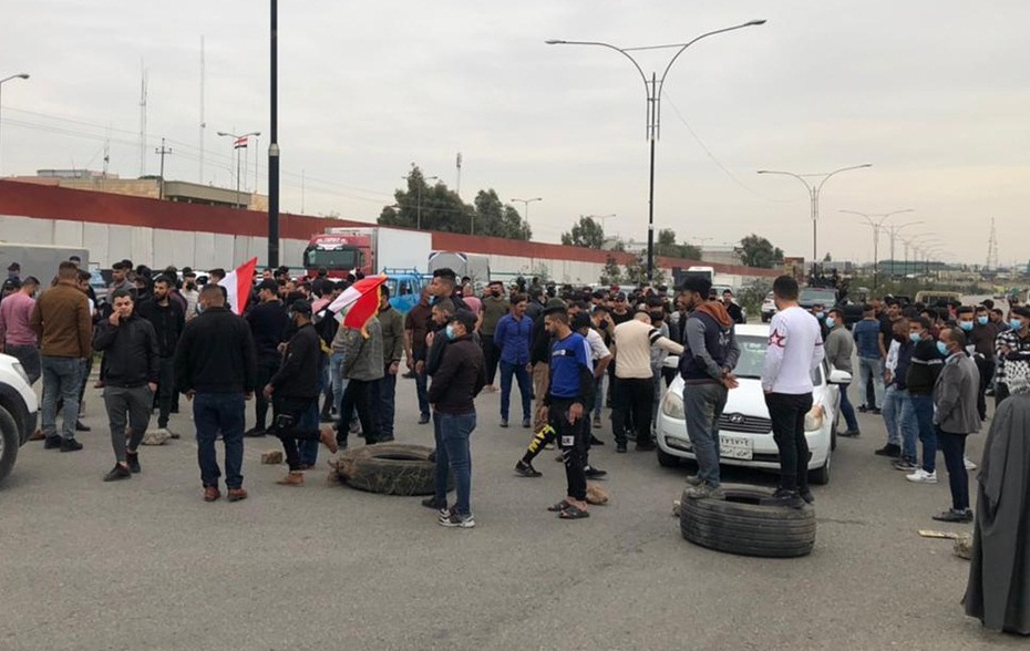 بالصور:احتجاجات شعبية ضد قرار إعادة تسلم الديمقراطي الكردستاني لمقره بكركوك