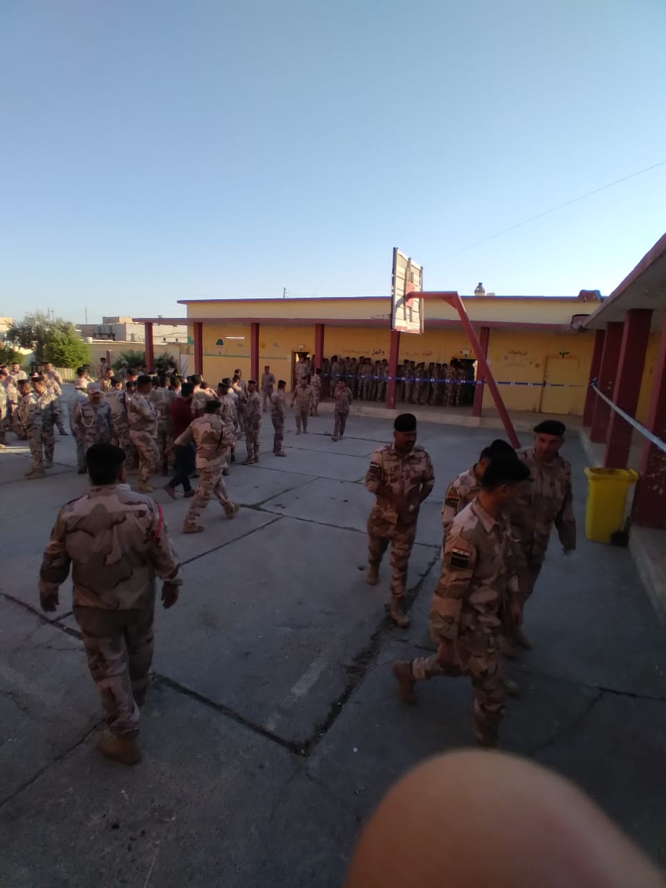 العراق :التحقيق مع ضباط بسبب "الدعاية الانتخابية" لجهات سياسية