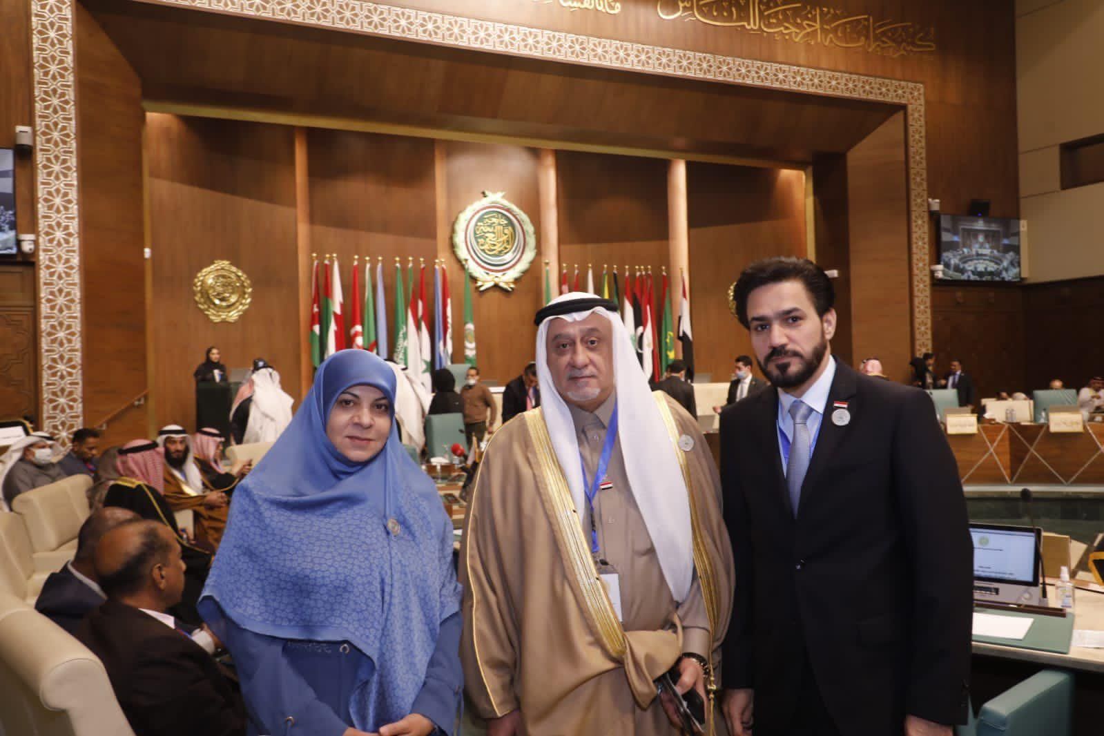 الفتلاوي والكريم يؤديان اليمين لعضوية البرلمان العربي