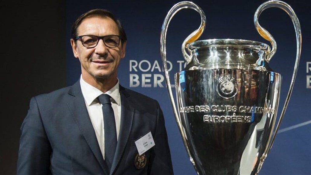 وفاة الهداف التاريخي لنادي بورتو البرتغالي