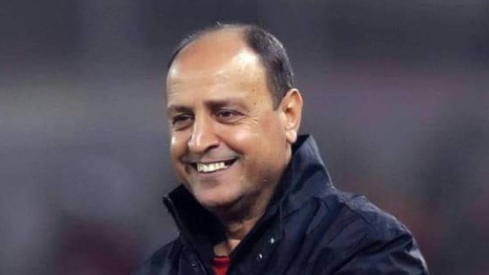 كبار المدربين العراقيين بدون عمل