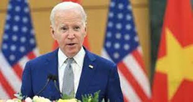 بايدن يعلن وقوف بلاده بجانب إسرائيل