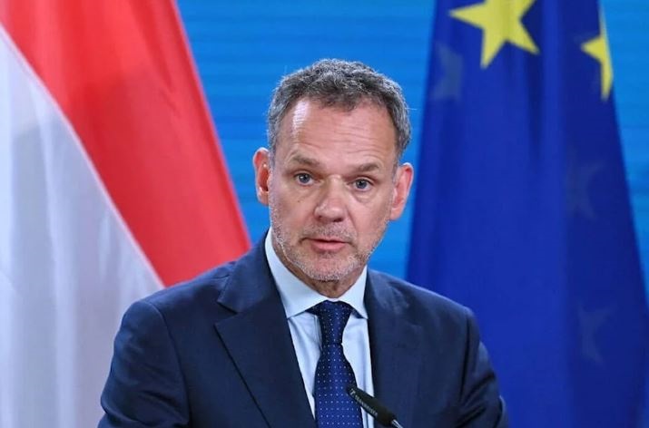 وزير خارجية هولندا: حكومة نتنياهو تخسر أوروبا بالكامل بسبب سياساتها في غزة