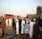 العتبة الحسينية تلاحق بخدماتها الحجاج العراقيين عند الحدود السعودية (فيديو)