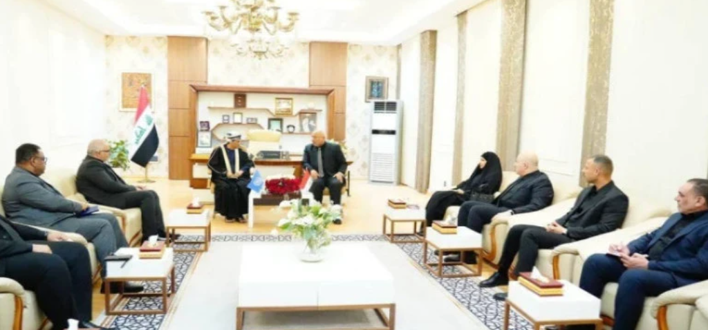 ممثل الامم المتحدة يزور كربلاء