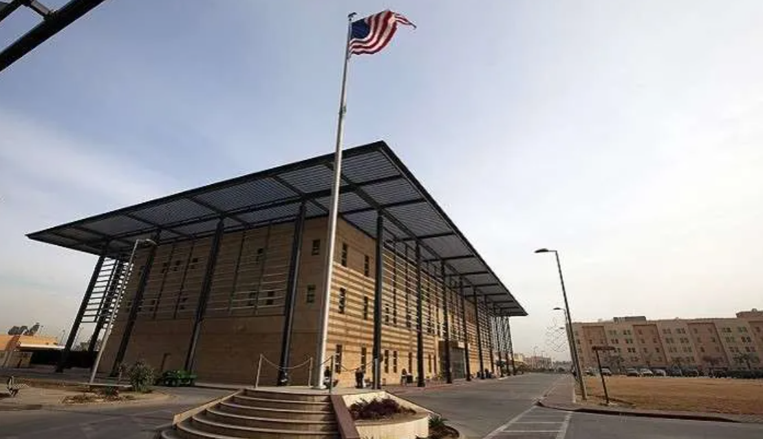 بقيادة مدنية.. السفارة الأمريكية في بغداد: مهمة التحالف الدولي العسكرية بالعراق ستتحول إلى شراكة أمنية ثنائية