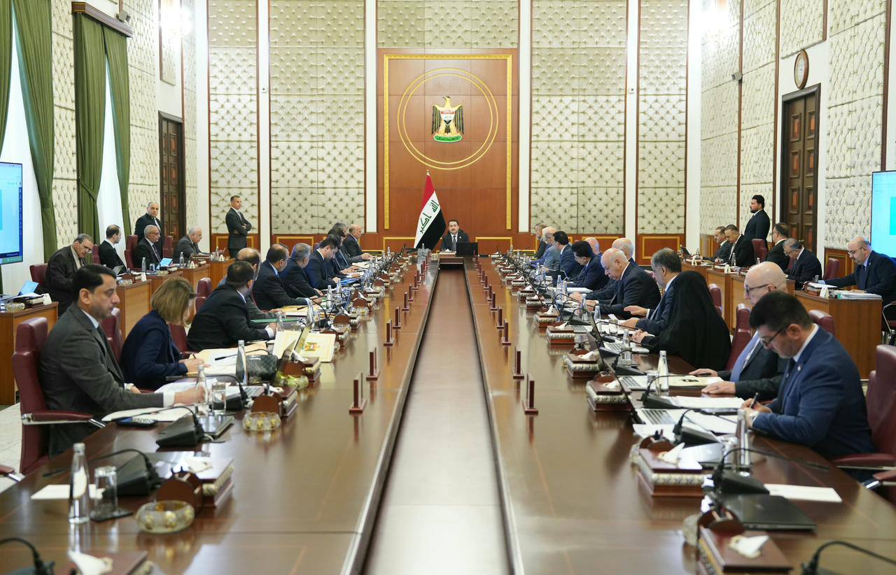 منها لدعم إنجاح زيارة الأربعين.. مجلس الوزراء يناقش عدداً من الملفات خلال جلسته الاعتيادية