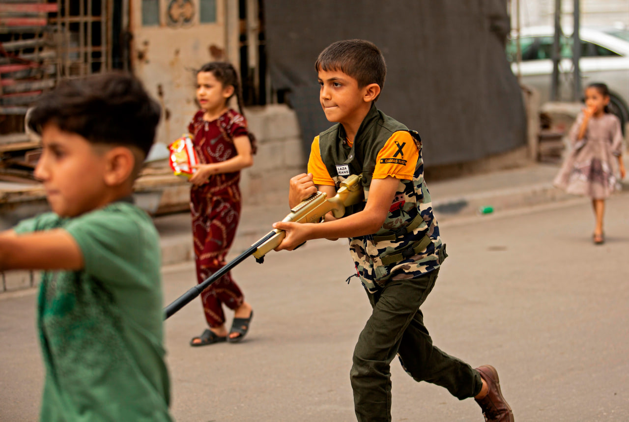 ألعاب العنف تهدد أطفال العراق