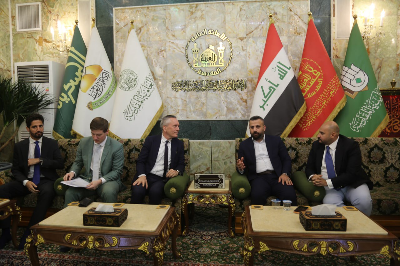 من مرقد الإمام الحسين (ع).. القائم بالاعمال الهولندي يعلن عن استثمارات كبرى في العراق