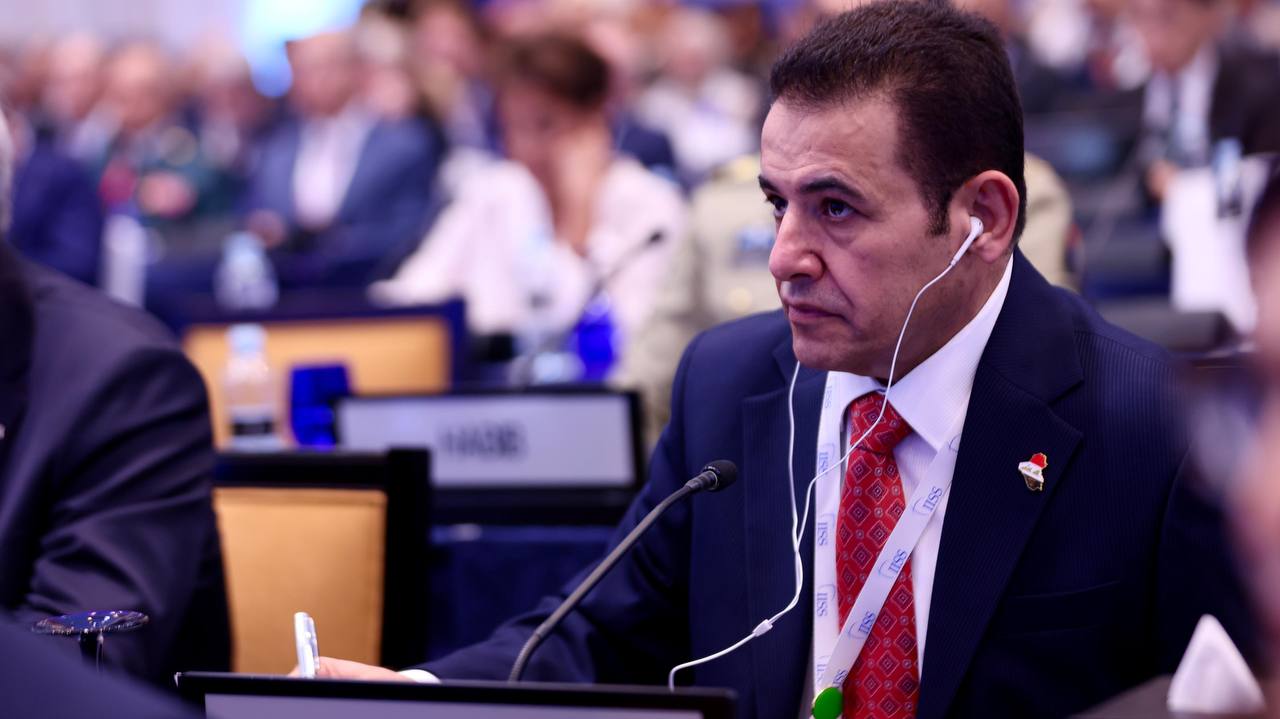 الاعرجي من المنامة: استعدنا آلاف الأُسر العراقية من مخيم الهول السوري