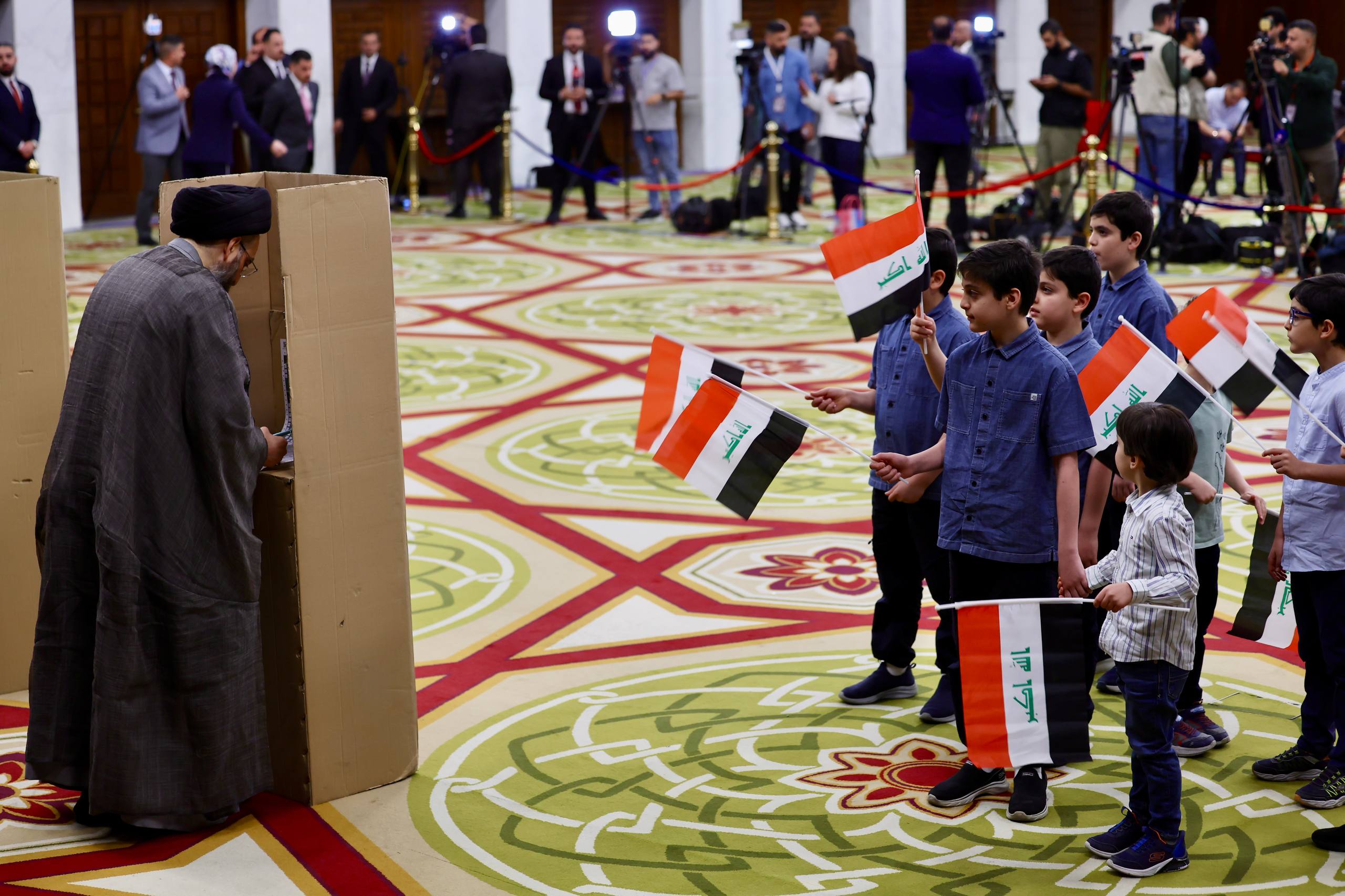 الحكيم: الانتخابات الحالية تؤسّس لاستقرار مستدام لعشرين عاماً