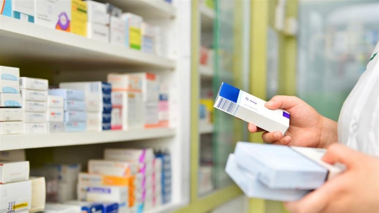 2 مليار ملصق سعري على الأدوية