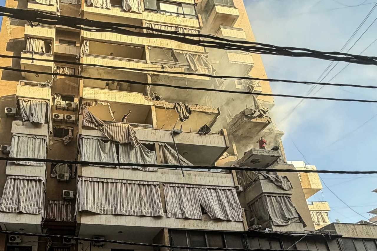 لبنان: 5 شهداء و28 جريحاً جراء العدوان الإسرائيلي على حارة حريك بالضاحية الجنوبية لبيروت