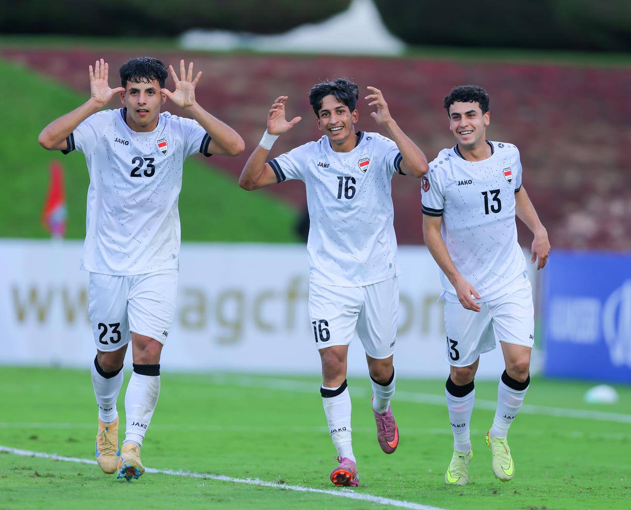 الأولمبي العراقي يتجاوز الامارات ويبلغ نصف نهائي كأس الخليج