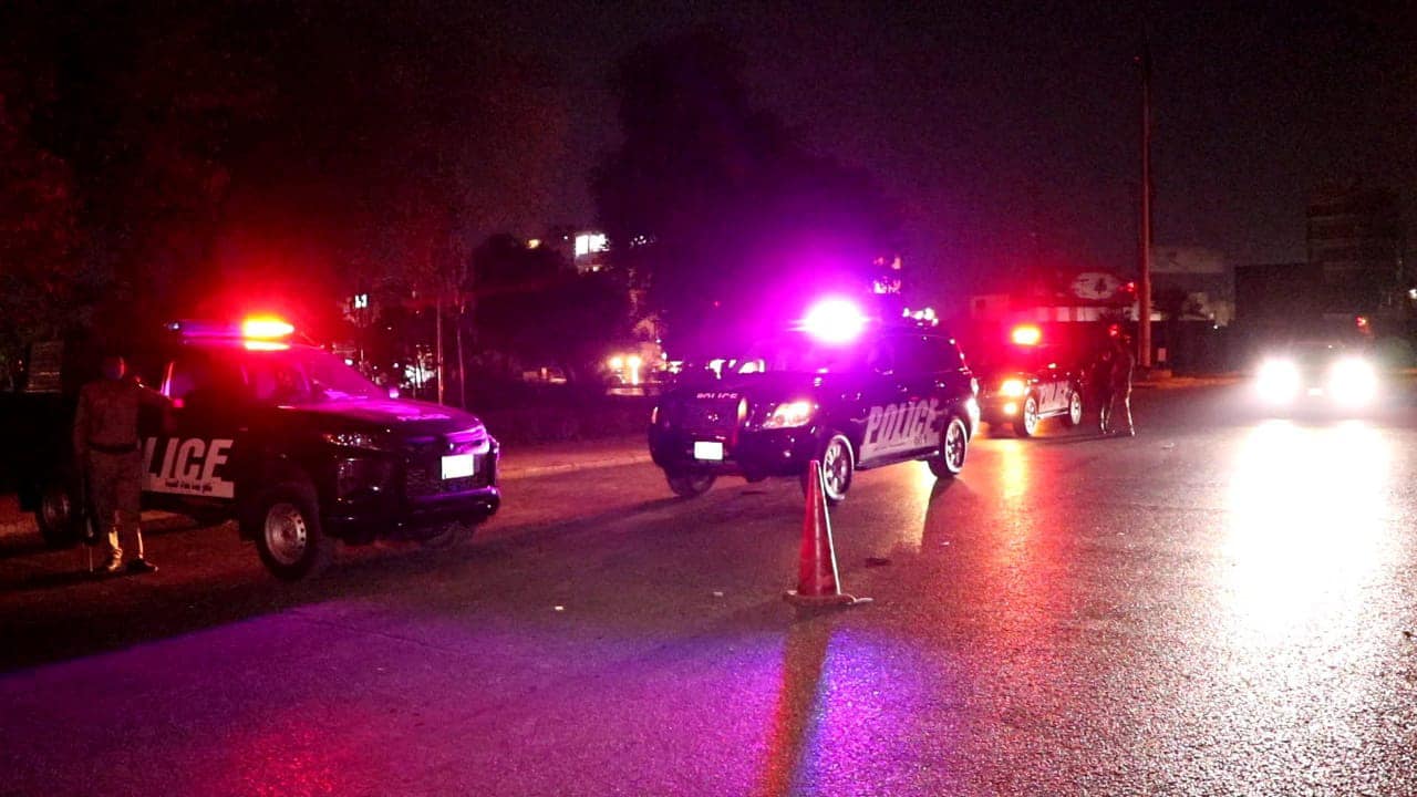 شرطة بغداد تعتقل امرأة انتحلت صفة طبيبة نسائية وتجميل لـ6 سنوات (فيديو)