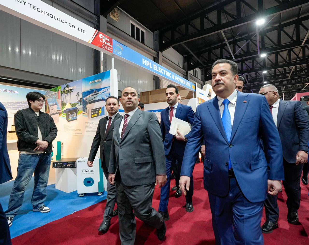 وزير الكهرباء: لدينا مشاريع لانتاج أكثر من 60 الف ميغاواط من الطاقة