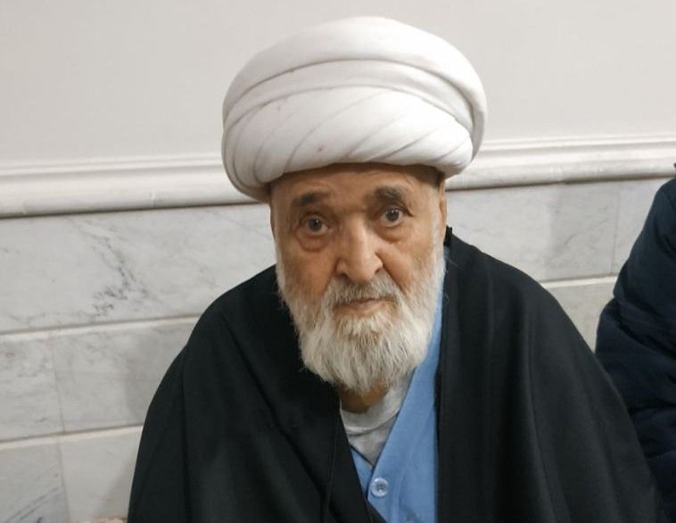 وفاة الشيخ مجتبى البروجردي شقيق الشهيد آية الله الشيخ مرتضى البروجردي