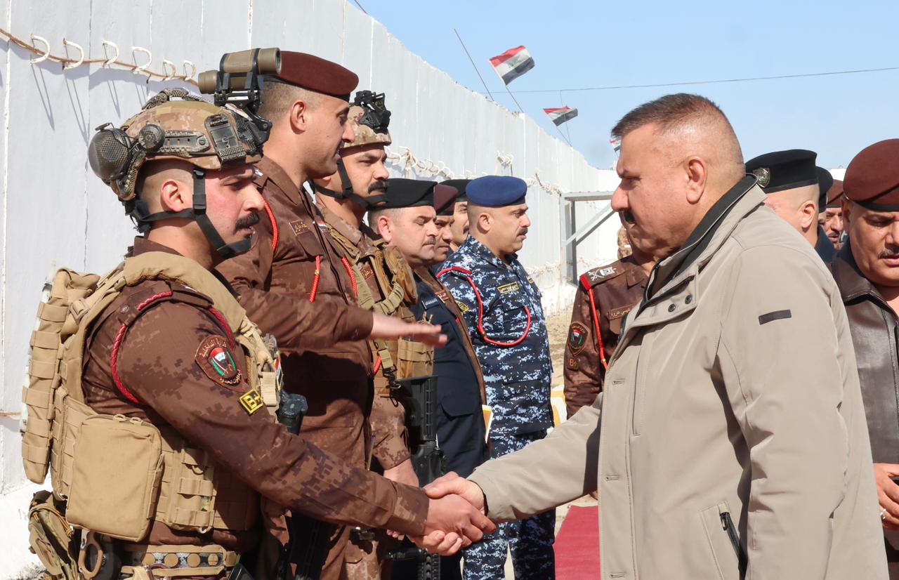 وزير الداخلية على الحدود العراقية - السورية: الوضع مطمئن وقواتنا منتشرة بكل صنوفها (فيديو)