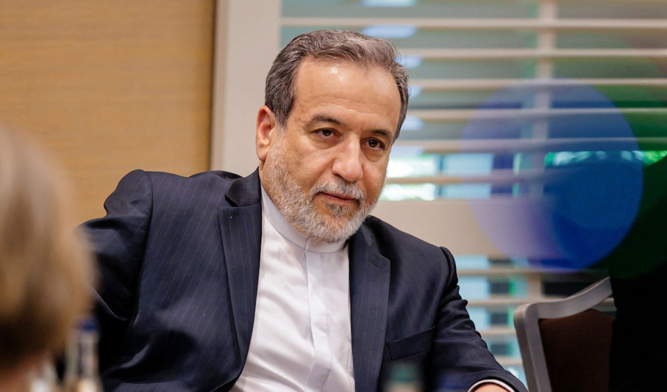 عراقجي ينفي فتح قناة اتصال مع واشنطن: مستعدون لحرب طويلة الأمد