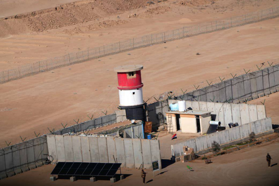 ليزر الداخلية يغلق الحدود و“مخاوف” الهجرة تفتحها: العراق في مواجهة السيناريو السوري