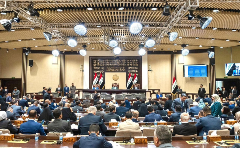 البرلمان يُصوت على توصيات اللجنة الخاصة بمتابعة أوضاع خريجي ذوي المهن الطبية والصحية