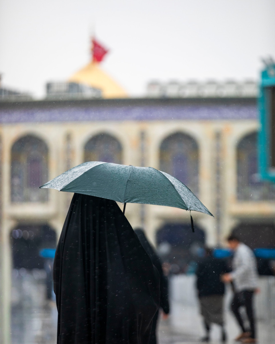 لا تضعوا المظلات بعيداً.. الأمطار تعود للعراق برقعة جغرافية واسعة نهاية الأسبوع