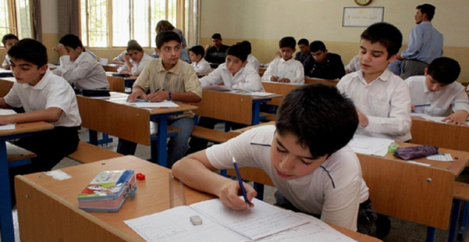 للمرحلة الابتدائية.. 900 ألف تلميذ يؤدون الامتحانات العامة في 7 آلاف مركز امتحاني بالعراق