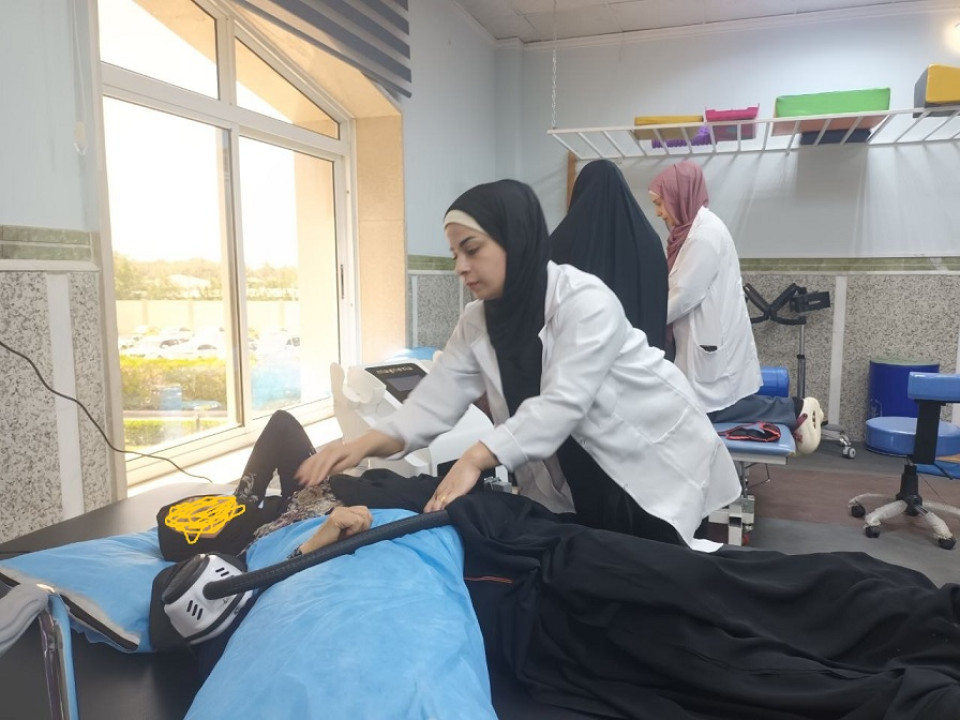 يحملن شهادات عليا... مركزالهادي لاعتلال العضلات في كربلاء يرفد ملاكاته بكفاءات علاجية نسائية من الخارج