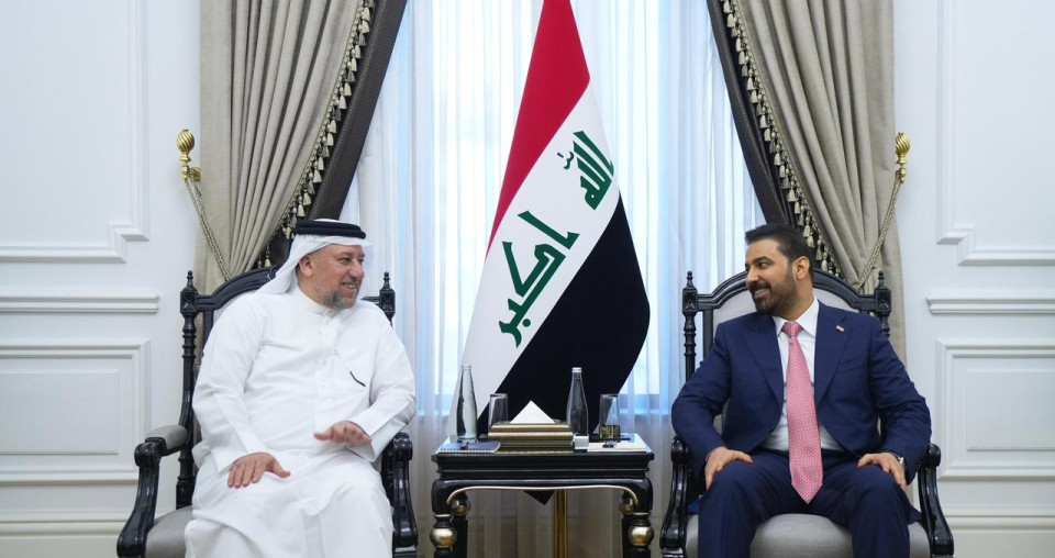 بينها إكمال التشكيلة الحكومية.. الزيدي يبحث مع الخنجر تعزيز الاستقرار وإسناد خطط الإعمار