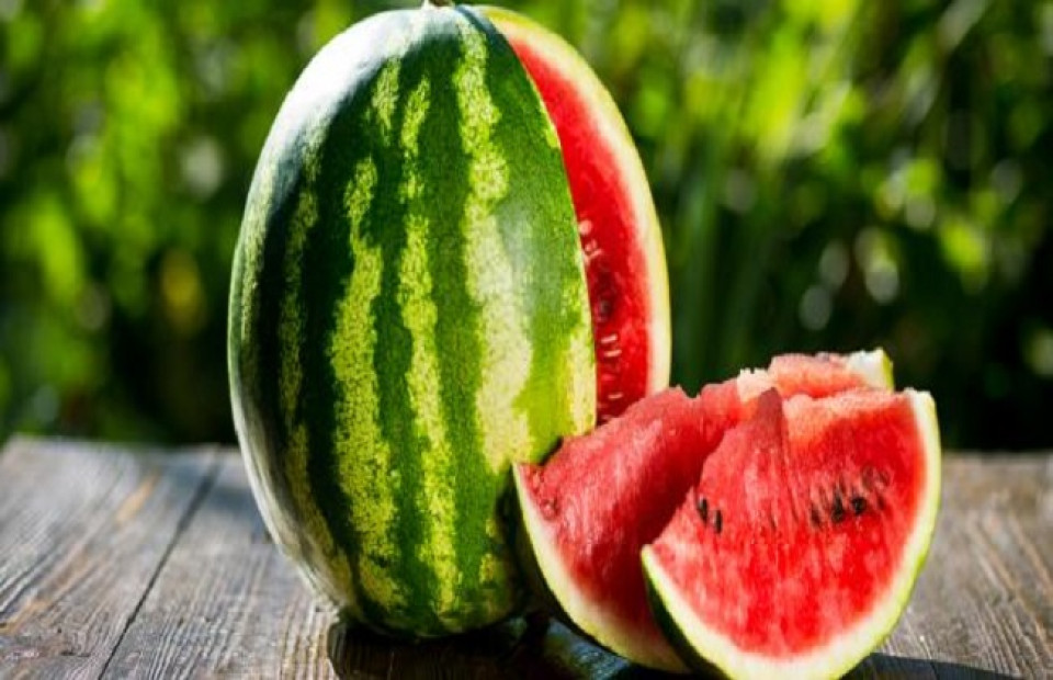 "الرقي" او البطيخ الأحمر ضار لهذه الفئة!